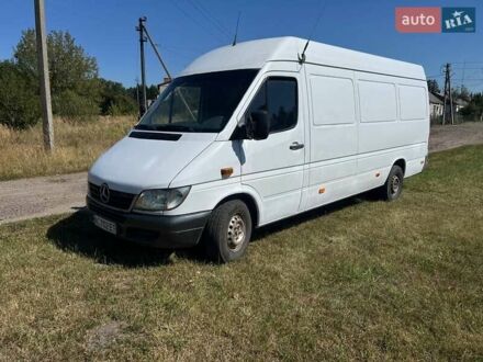 Мерседес Sprinter 2005 у Ківерці на Automoto.ua Білий Мерседес Sprinter, об'ємом двигуна 2.15 л та пробігом 560 тис. км за 7500 $, фото 1 на Automoto.ua
