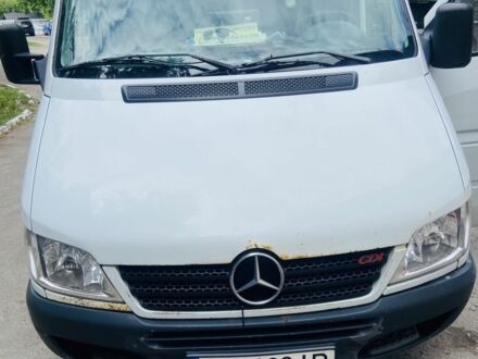 Мерседес Sprinter 2005 в Ровно на Automoto.ua Белый Мерседес Sprinter, объемом двигателя 2.7 л и пробегом 45 тыс. км за 9200 $, фото 1 на Automoto.ua
