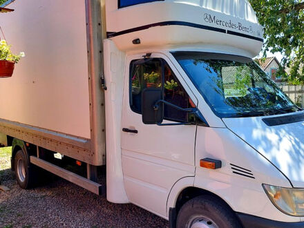 Белый Мерседес Sprinter, объемом двигателя 2.7 л и пробегом 110 тыс. км за 22500 $, фото 1 на Automoto.ua