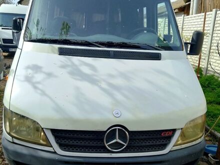 Белый Мерседес Sprinter, объемом двигателя 2.2 л и пробегом 0 тыс. км за 8500 $, фото 1 на Automoto.ua