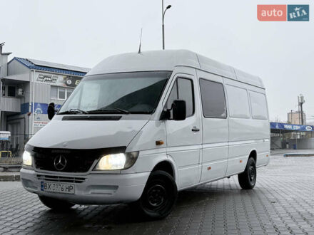 Белый Мерседес Sprinter, объемом двигателя 2.15 л и пробегом 450 тыс. км за 7499 $, фото 1 на Automoto.ua