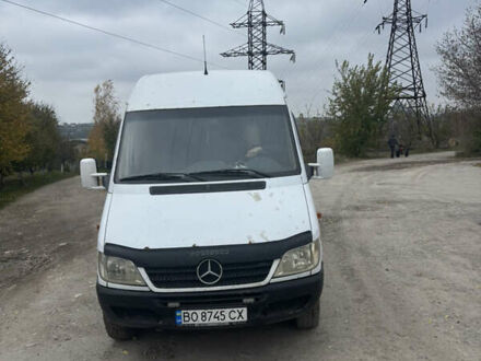 Белый Мерседес Sprinter, объемом двигателя 2.7 л и пробегом 579 тыс. км за 8500 $, фото 1 на Automoto.ua