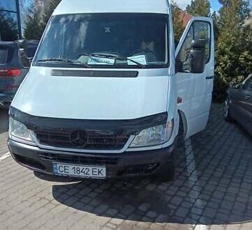 Белый Мерседес Sprinter, объемом двигателя 2.69 л и пробегом 365 тыс. км за 9900 $, фото 1 на Automoto.ua