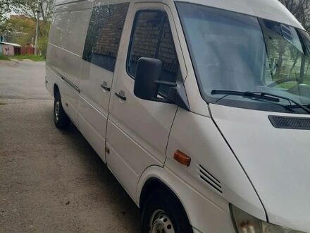 Белый Мерседес Sprinter, объемом двигателя 2.7 л и пробегом 9 тыс. км за 7350 $, фото 1 на Automoto.ua