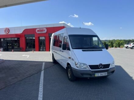 Белый Мерседес Sprinter, объемом двигателя 2.7 л и пробегом 433 тыс. км за 13000 $, фото 1 на Automoto.ua
