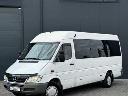 Білий Мерседес Sprinter, об'ємом двигуна 2.7 л та пробігом 691 тис. км за 11399 $, фото 1 на Automoto.ua