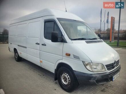 Белый Мерседес Sprinter, объемом двигателя 2.1 л и пробегом 669 тыс. км за 8700 $, фото 1 на Automoto.ua