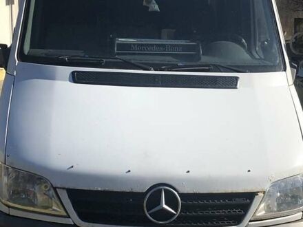 Мерседес Sprinter 2005 в Тячеве на Automoto.ua Белый Мерседес Sprinter, объемом двигателя 2.69 л и пробегом 870 тыс. км за 8500 $, фото 1 на Automoto.ua