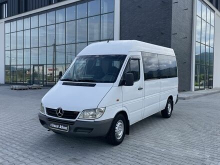 Белый Мерседес Sprinter, объемом двигателя 2.2 л и пробегом 400 тыс. км за 7000 $, фото 1 на Automoto.ua