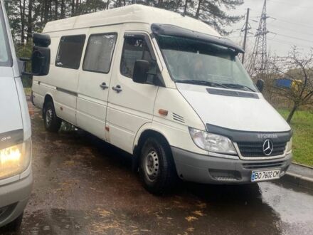 Белый Мерседес Sprinter, объемом двигателя 2.7 л и пробегом 600 тыс. км за 7900 $, фото 1 на Automoto.ua