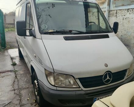 Белый Мерседес Sprinter, объемом двигателя 2.2 л и пробегом 290 тыс. км за 7500 $, фото 1 на Automoto.ua