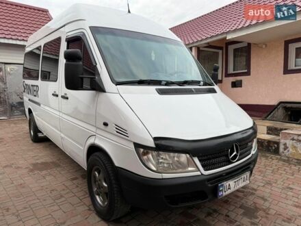 Белый Мерседес Sprinter, объемом двигателя 2.7 л и пробегом 617 тыс. км за 10650 $, фото 1 на Automoto.ua