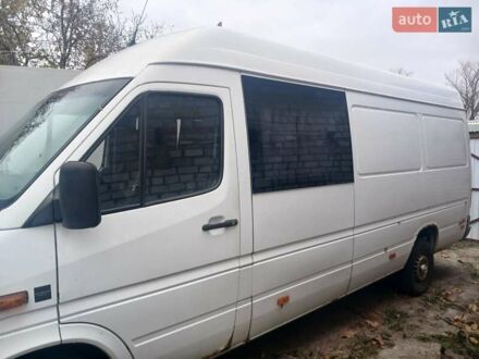 Мерседес Sprinter 2005 у Кременчуге на Automoto.ua Білий Мерседес Sprinter, об'ємом двигуна 2.7 л та пробігом 520 тис. км за 10000 $, фото 1 на Automoto.ua