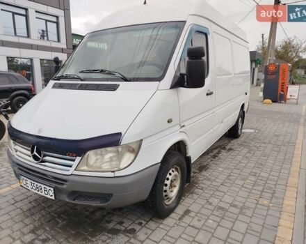 Белый Мерседес Sprinter, объемом двигателя 2.2 л и пробегом 460 тыс. км за 7500 $, фото 1 на Automoto.ua