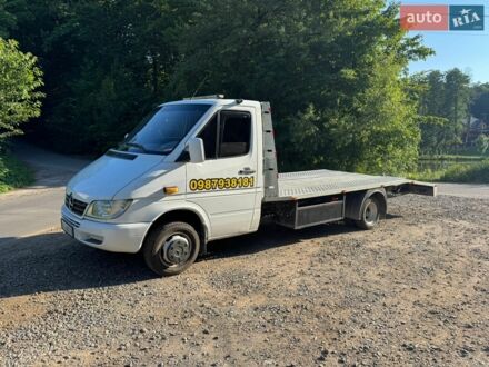 Белый Мерседес Sprinter, объемом двигателя 2.15 л и пробегом 699 тыс. км за 15500 $, фото 1 на Automoto.ua