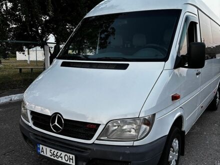 Белый Мерседес Sprinter, объемом двигателя 2.15 л и пробегом 864 тыс. км за 8500 $, фото 1 на Automoto.ua