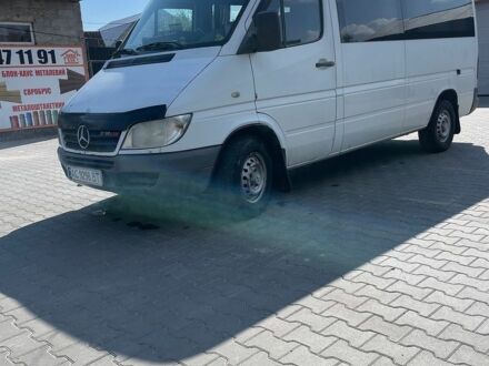 Білий Мерседес Sprinter, об'ємом двигуна 2.15 л та пробігом 830 тис. км за 8000 $, фото 1 на Automoto.ua