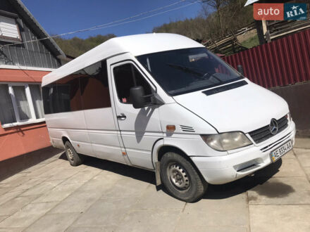 Білий Мерседес Sprinter, об'ємом двигуна 0 л та пробігом 300 тис. км за 10500 $, фото 1 на Automoto.ua