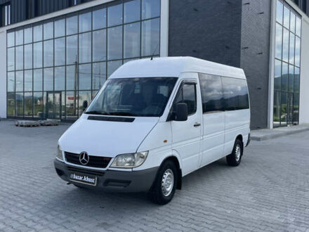 Білий Мерседес Sprinter, об'ємом двигуна 2.15 л та пробігом 450 тис. км за 7000 $, фото 1 на Automoto.ua