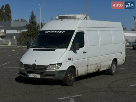 Белый Мерседес Sprinter, объемом двигателя 2.15 л и пробегом 716 тыс. км за 3500 $, фото 1 на Automoto.ua
