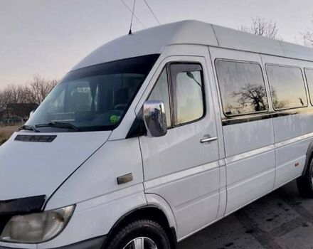 Белый Мерседес Sprinter, объемом двигателя 2.7 л и пробегом 450 тыс. км за 14500 $, фото 1 на Automoto.ua