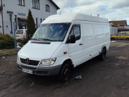 Белый Мерседес Sprinter, объемом двигателя 2.7 л и пробегом 751 тыс. км за 13000 $, фото 1 на Automoto.ua