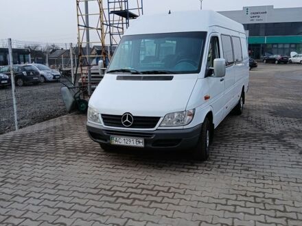 Белый Мерседес Sprinter, объемом двигателя 2.2 л и пробегом 750 тыс. км за 9200 $, фото 1 на Automoto.ua