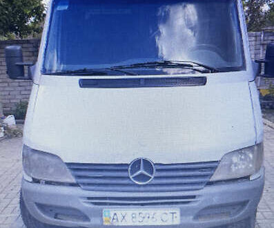 Мерседес Sprinter 2005 в Харькове на Automoto.ua Белый Мерседес Sprinter, объемом двигателя 2.15 л и пробегом 650 тыс. км за 6484 $, фото 1 на Automoto.ua