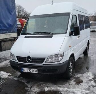 Білий Мерседес Sprinter, об'ємом двигуна 2.15 л та пробігом 350 тис. км за 9400 $, фото 1 на Automoto.ua