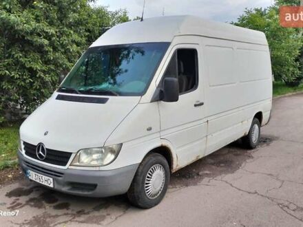 Белый Мерседес Sprinter, объемом двигателя 2.2 л и пробегом 634 тыс. км за 7000 $, фото 1 на Automoto.ua