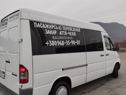 Белый Мерседес Sprinter, объемом двигателя 2.15 л и пробегом 380 тыс. км за 9500 $, фото 1 на Automoto.ua
