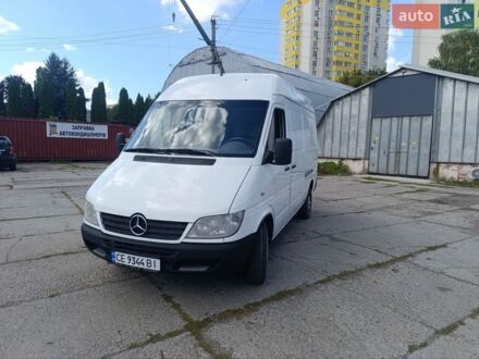 Белый Мерседес Sprinter, объемом двигателя 2.15 л и пробегом 376 тыс. км за 7200 $, фото 1 на Automoto.ua