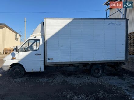 Білий Мерседес Sprinter, об'ємом двигуна 2.69 л та пробігом 370 тис. км за 12000 $, фото 1 на Automoto.ua