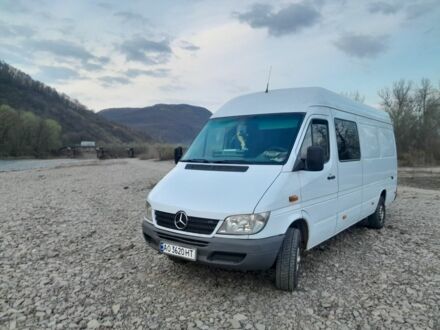 Білий Мерседес Sprinter, об'ємом двигуна 2.1 л та пробігом 690 тис. км за 9200 $, фото 1 на Automoto.ua
