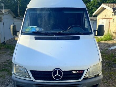 Белый Мерседес Sprinter, объемом двигателя 2.1 л и пробегом 515 тыс. км за 7300 $, фото 1 на Automoto.ua