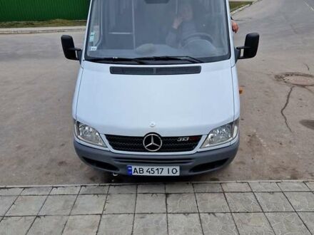 Белый Мерседес Sprinter, объемом двигателя 2.2 л и пробегом 230 тыс. км за 10700 $, фото 1 на Automoto.ua