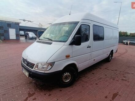 Белый Мерседес Sprinter, объемом двигателя 2.7 л и пробегом 620 тыс. км за 9000 $, фото 1 на Automoto.ua
