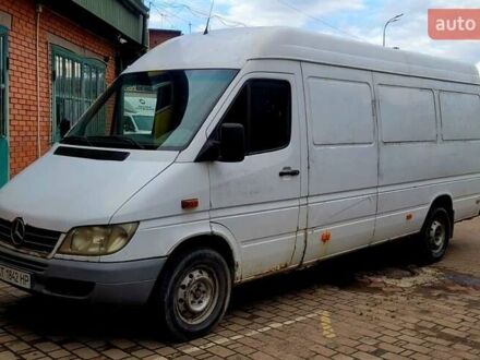 Мерседес Sprinter 2005 в Ивано-Франковске на Automoto.ua Белый Мерседес Sprinter, объемом двигателя 2.69 л и пробегом 600 тыс. км за 4900 $, фото 1 на Automoto.ua
