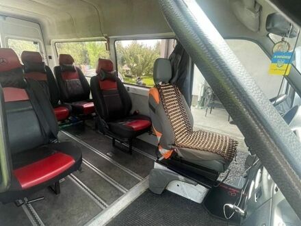 Белый Мерседес Sprinter, объемом двигателя 2.2 л и пробегом 340 тыс. км за 7500 $, фото 1 на Automoto.ua