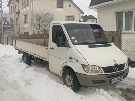 Белый Мерседес Sprinter, объемом двигателя 2.15 л и пробегом 578 тыс. км за 10700 $, фото 1 на Automoto.ua
