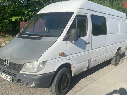 Білий Мерседес Sprinter, об'ємом двигуна 2.2 л та пробігом 732 тис. км за 7000 $, фото 1 на Automoto.ua