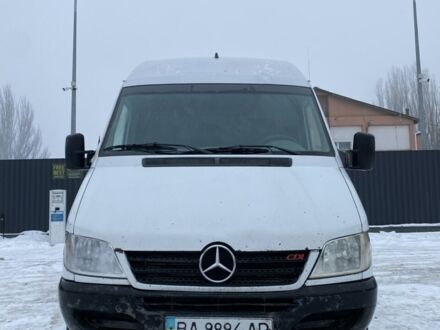 Белый Мерседес Sprinter, объемом двигателя 2.2 л и пробегом 850 тыс. км за 4700 $, фото 1 на Automoto.ua