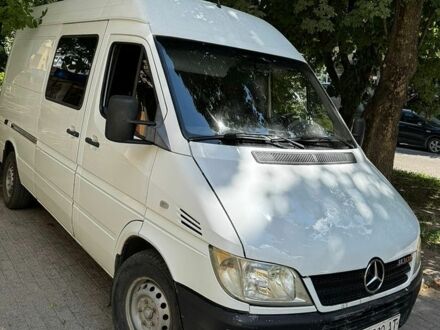 Білий Мерседес Sprinter, об'ємом двигуна 2.2 л та пробігом 400 тис. км за 9000 $, фото 1 на Automoto.ua