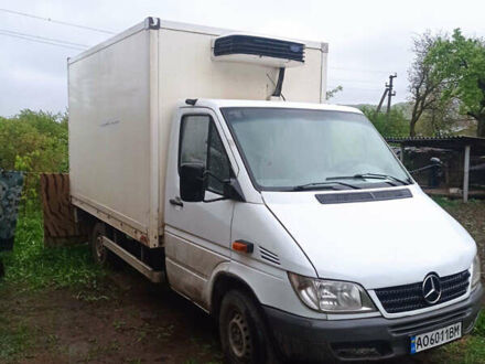 Мерседес Sprinter 2005 в Черновцах на Automoto.ua Белый Мерседес Sprinter, объемом двигателя 2.15 л и пробегом 250 тыс. км за 9350 $, фото 1 на Automoto.ua