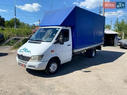 Белый Мерседес Sprinter, объемом двигателя 2.2 л и пробегом 408 тыс. км за 12440 $, фото 1 на Automoto.ua