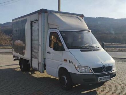 Мерседес Sprinter 2005 у Рахове на Automoto.ua Білий Мерседес Sprinter, об'ємом двигуна 2.1 л та пробігом 590 тис. км за 9800 $, фото 1 на Automoto.ua