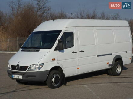 Мерседес Sprinter 2005 в Днепре (Днепропетровске) на Automoto.ua Белый Мерседес Sprinter, объемом двигателя 2.7 л и пробегом 524 тыс. км за 15000 $, фото 1 на Automoto.ua