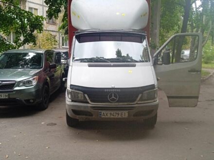 Белый Мерседес Sprinter, объемом двигателя 2.1 л и пробегом 690 тыс. км за 10192 $, фото 1 на Automoto.ua