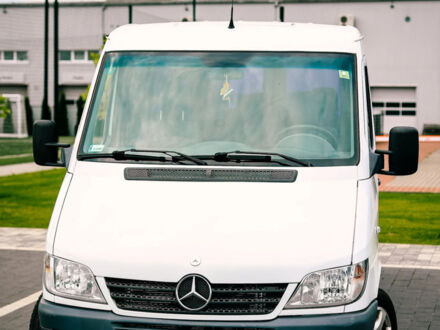Білий Мерседес Sprinter, об'ємом двигуна 2.2 л та пробігом 257 тис. км за 12500 $, фото 1 на Automoto.ua
