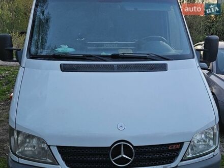 Белый Мерседес Sprinter, объемом двигателя 2.2 л и пробегом 500 тыс. км за 8500 $, фото 1 на Automoto.ua